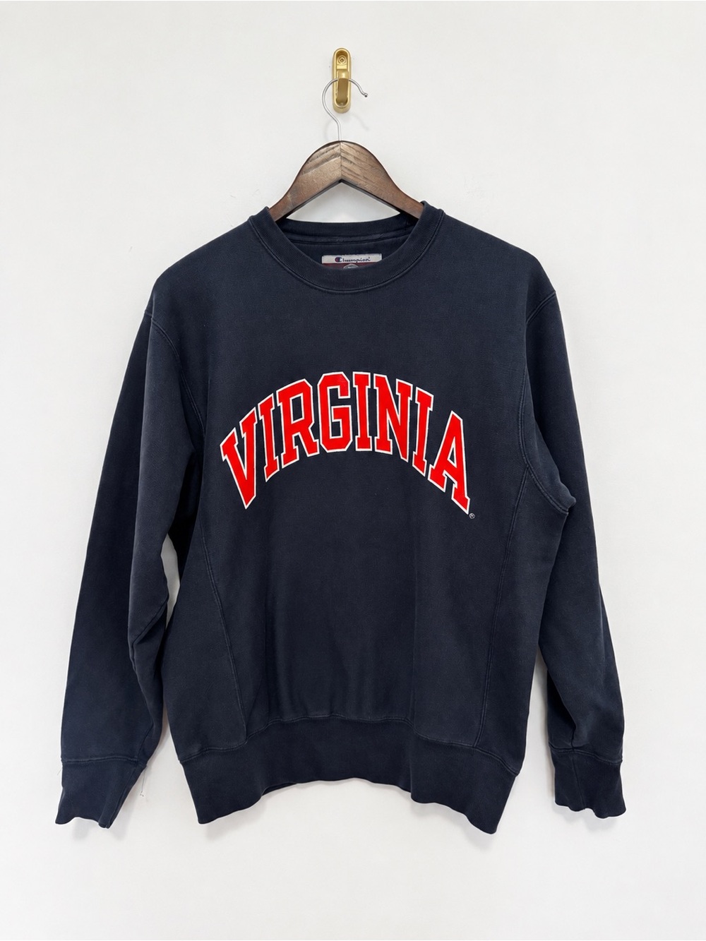 Vintage Y2K Champion oversized Reverse Weave UVA sweatshirt small